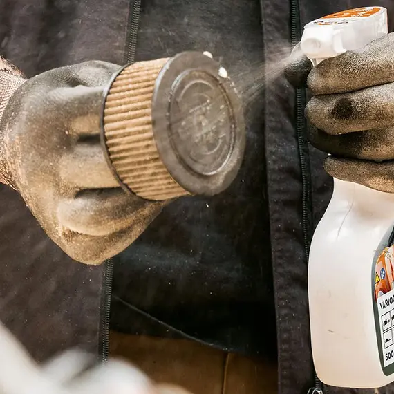 Solutie speciala de curatat accesorii utilaje STIHL VARIOCLEAN 0.5 L