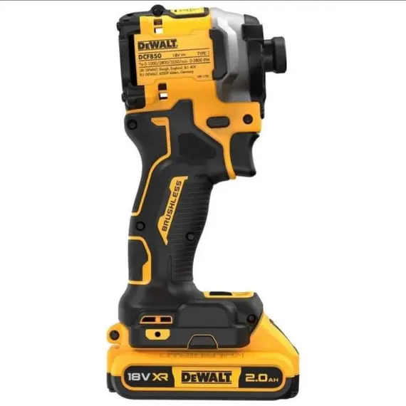 Set masina de insurubat cu impact DeWalt DCF850D2T-QW cu 2 acumulatori 2Ah si incarcator