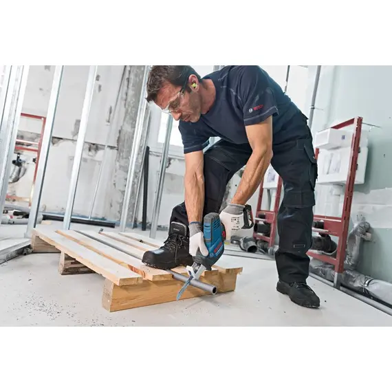 Fierastrau sabie BOSCH GSA 18 V-LI C (06016A5001)