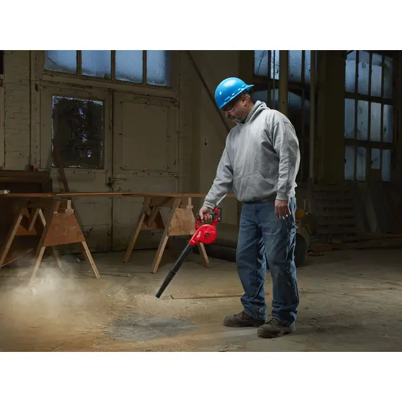 Suflanta Milwaukee M18 BBL-0 (4933446216)
