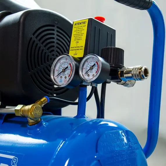 Compresor de aer Airmaster AIR2SHU824, 1500 W, 8 bar, 206 l/min, Butelie 24 litri