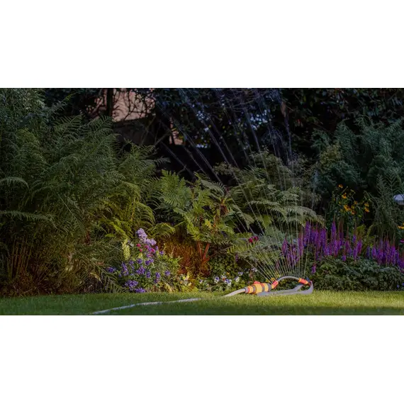 Aspersor oscilant Hozelock AquaSave Pro, Acoperire 220 mp, Plastic (100-100-261)Aspersor oscilant Hozelock AquaSave Pro, Acoperire 220 mp, Plastic (100-100-261)