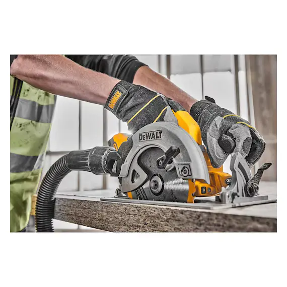 Set fierastrau circular DeWalt DCS570H2T-QW cu 2 acumulatori 5 Ah si incarcator