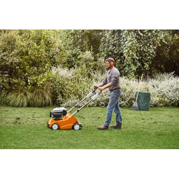 Scarificator pe benzina STIHL RL 540, 2800 RPM, Latime de lucru 38 cm